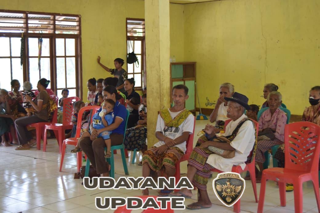 Tingkatkan Kualitas Kesehatan, Tim Kesehatan Satgas Pamtas Yonarhanud 2 Kostrad Adakan Kegiatan Posyandu di Desa Naekake