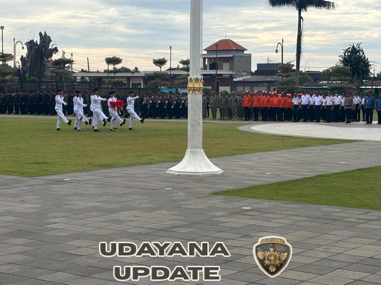 Semangat Kepahlawanan, Danramil Ubud Pimpin Pengerahan Personel Kodim 1616/Gianyar di Alun-Alun Kota Gianyar