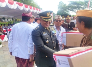 Peringatan Hari Pahlawan di Denpasar: Semangat “Pahlawanku, Teladanku” Berkobar di Lapangan Lumintang