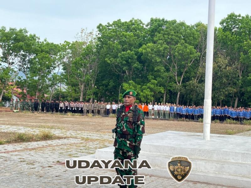 Semangat Nasionalisme, Kodim 1601/Sumba Timur Ikuti Upacara Hari Pahlawan di Lapangan Kantor Bupati