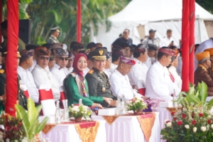 Pangdam IX/Udayana dan Forkopimda Bali Gelar Upacara Khidmat Peringati Hari Pahlawan di Renon