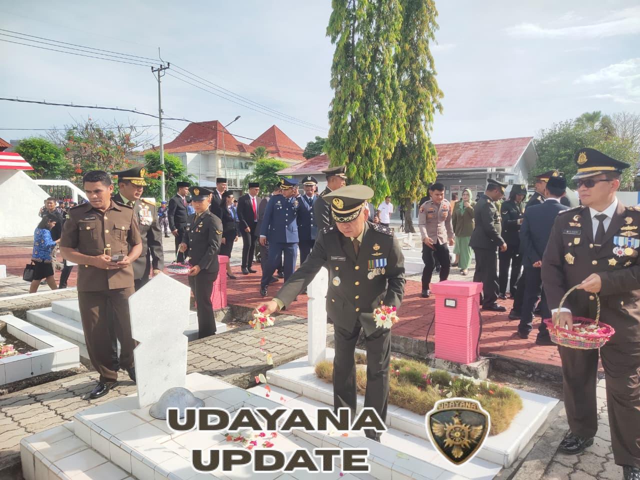 Mayor Hendry Dunant Hadiri Upacara Ziarah Nasional Kupang