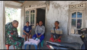 Babinsa Koramil 1618-02/Miobar Sambangi Warga Naekake A, Perkuat Hubungan TNI dan Rakyat