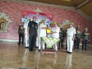 Semarak Hari Pahlawan ke-80, PPM Ranting Sawan dan Anak Ranting Galungan Resmi Dilantik di Wantilan Desa Galungan