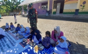 Babinsa Koramil 1628-03/Seteluk  Dampingi Program Makan Sehat Bergizi di TK Negeri 1 Seteluk