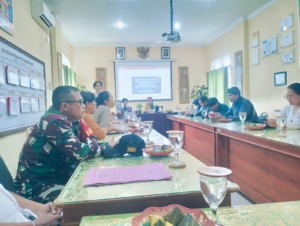 Babinsa Koramil Dawan Hadiri Loka Karya Mini Lintas Sektor Bidang Kesehatan