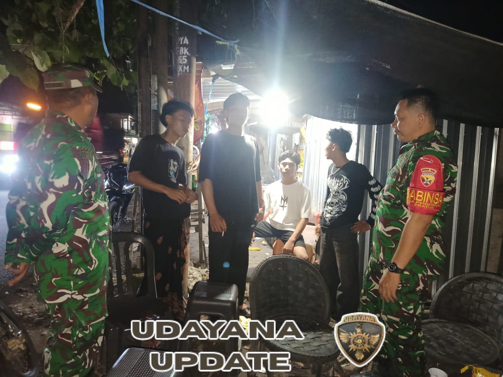 Serma Selamet Riyadi Pimpin Patroli Malam Sasar Dua Desa