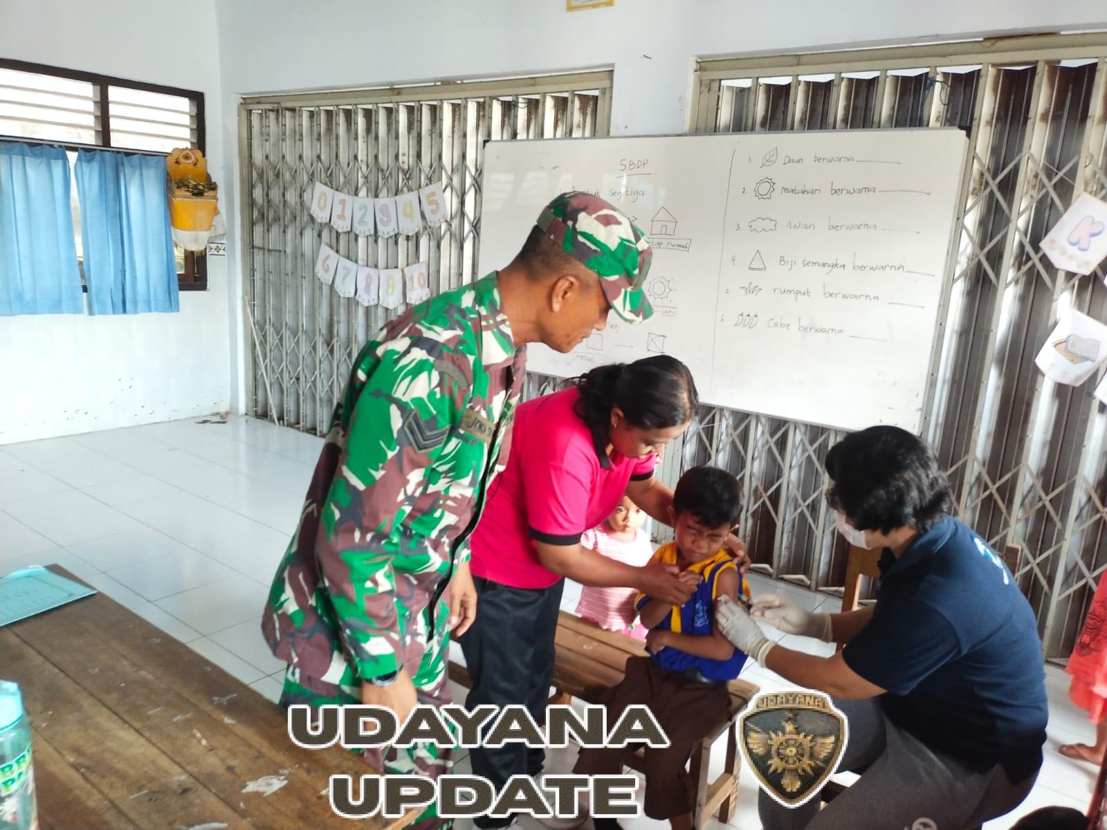 Babinsa dan Puskesmas Bersinergi, Pastikan Kesehatan Generasi Muda Jembrana