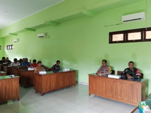 Babinsa Desa Baluk Dukung Sosialisasi Penyuluhan Hukum Bersama LBH Bali