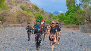 Perkuat Keamanan Perbatasan, Satgas Pamtas Yonarhanud 2 Kostrad Adakan Patroli Gabungan Bersama Policia UPF Timor Leste