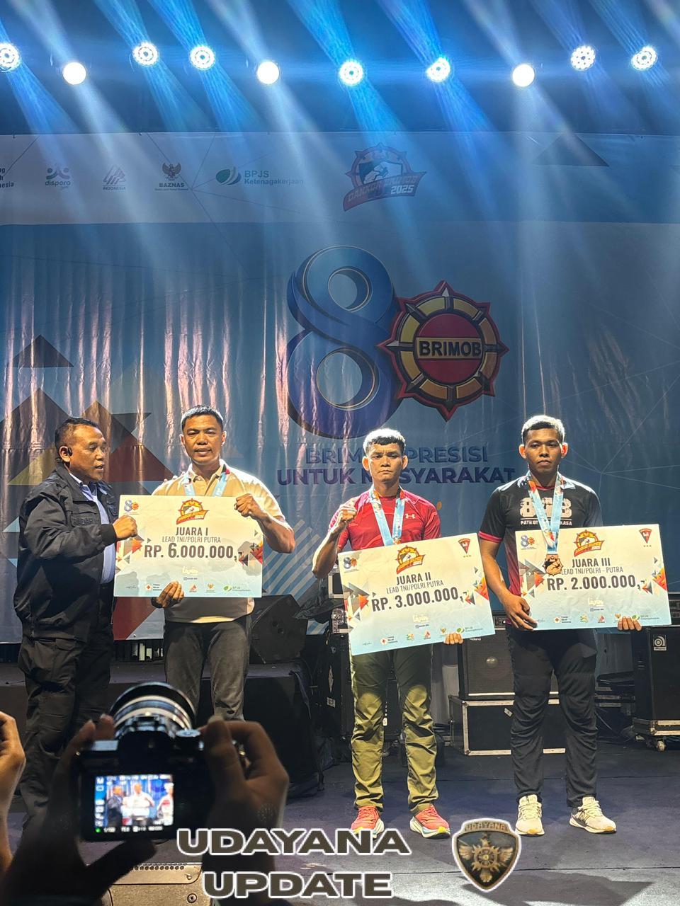 TNI AD Berjaya di Arena Panjat Tebing: Sertu Rivaldi Ode Juara 1 Dankor Brimob Cup 2025