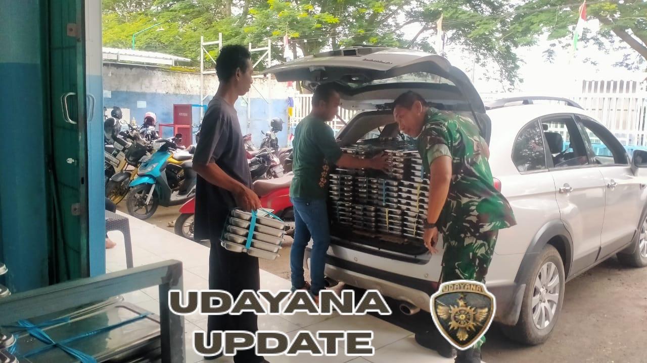 Babinsa Dampingi Penyaluran Logistik BGN di Mangge Asi, Pastikan Bantuan Tepat Sasaran