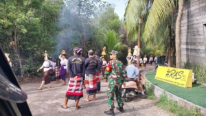 Wilayah Binaan Gelar Melasti, Aparat Gabungan Di Lembongan Beri Pengawalan Dan pengamanan