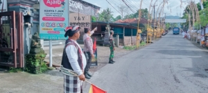 Pastikan Aman dan Nyaman, Babinsa Atensi Upacara Nubung Pedagingan.