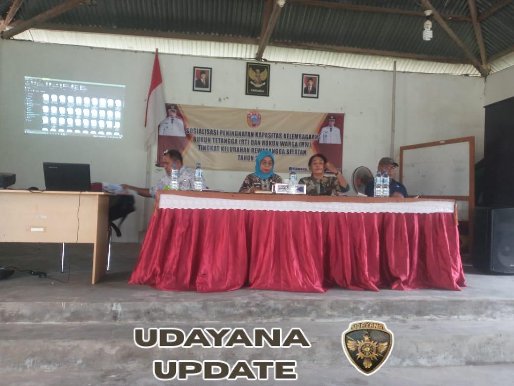Babinsa Koramil 1602-01/Ende Dukung Peningkatan Kapasitas RT/RW di Rewarangga Selatan