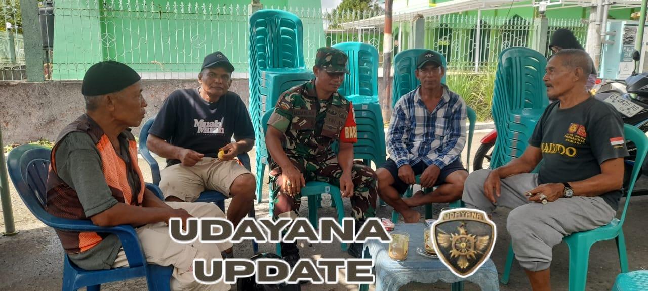 Babinsa Desa Seteluk Tengah Laksanakan Pemantauan Wilayah, Wujudkan Keamanan dan Ketertiban Masyarakat