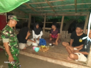 Babinsa Koramil Bolo Gelar Patroli Malam, Edukasi Remaja Hindari Narkoba dan Begadang