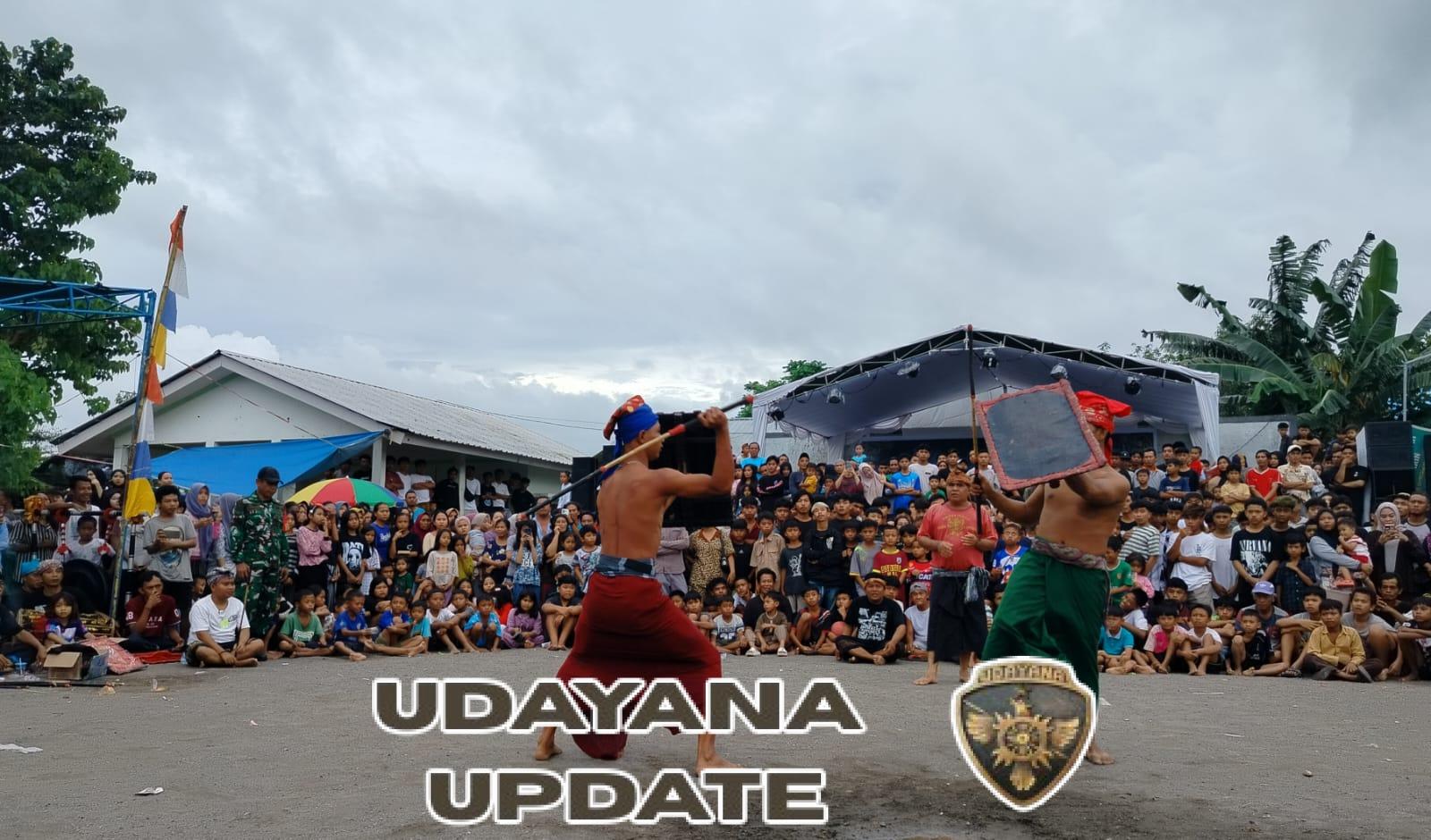 Babinsa Amankan Pagelaran Peresean HUT Desa Sesela