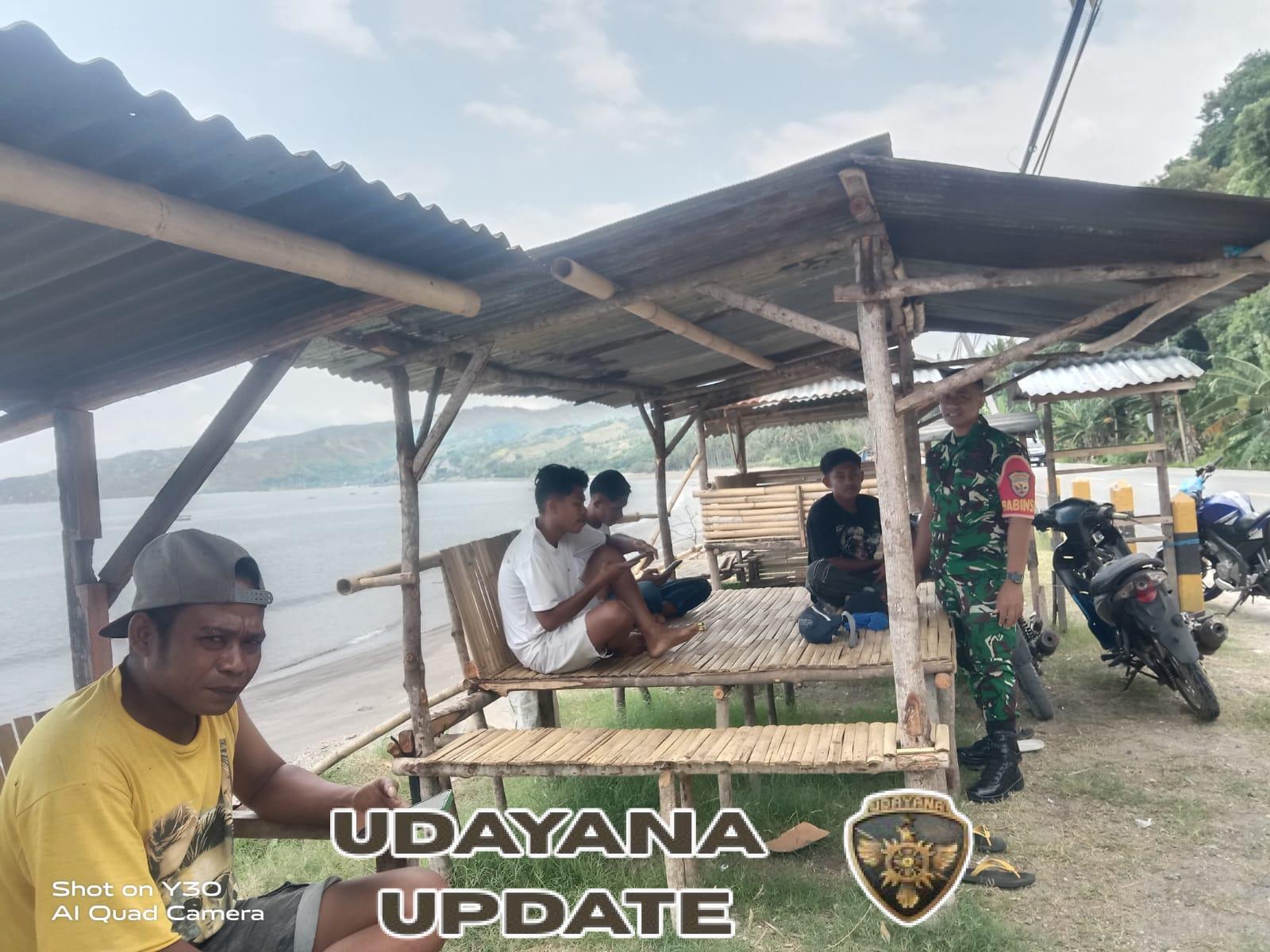 Kopda Faisal Idrus Pimpin Komsos dan Pemantauan Wilayah di Desa Bheramari