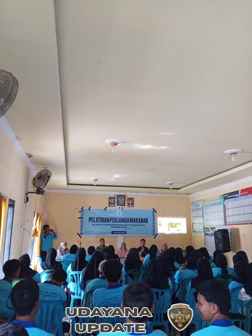 Pelatihan Penjamah Makanan SPPG Digelar di Desa Air Suning, Babinsa Koramil 1628-03/Seteluk Hadir Dukung Program MSG