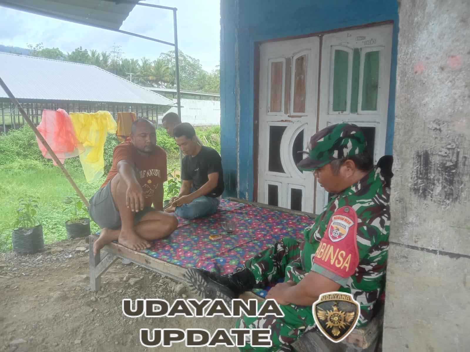 Babinsa Desa Tapir Perkuat Komsos, Jaga Keamanan dan Keharmonisan Masyarakat