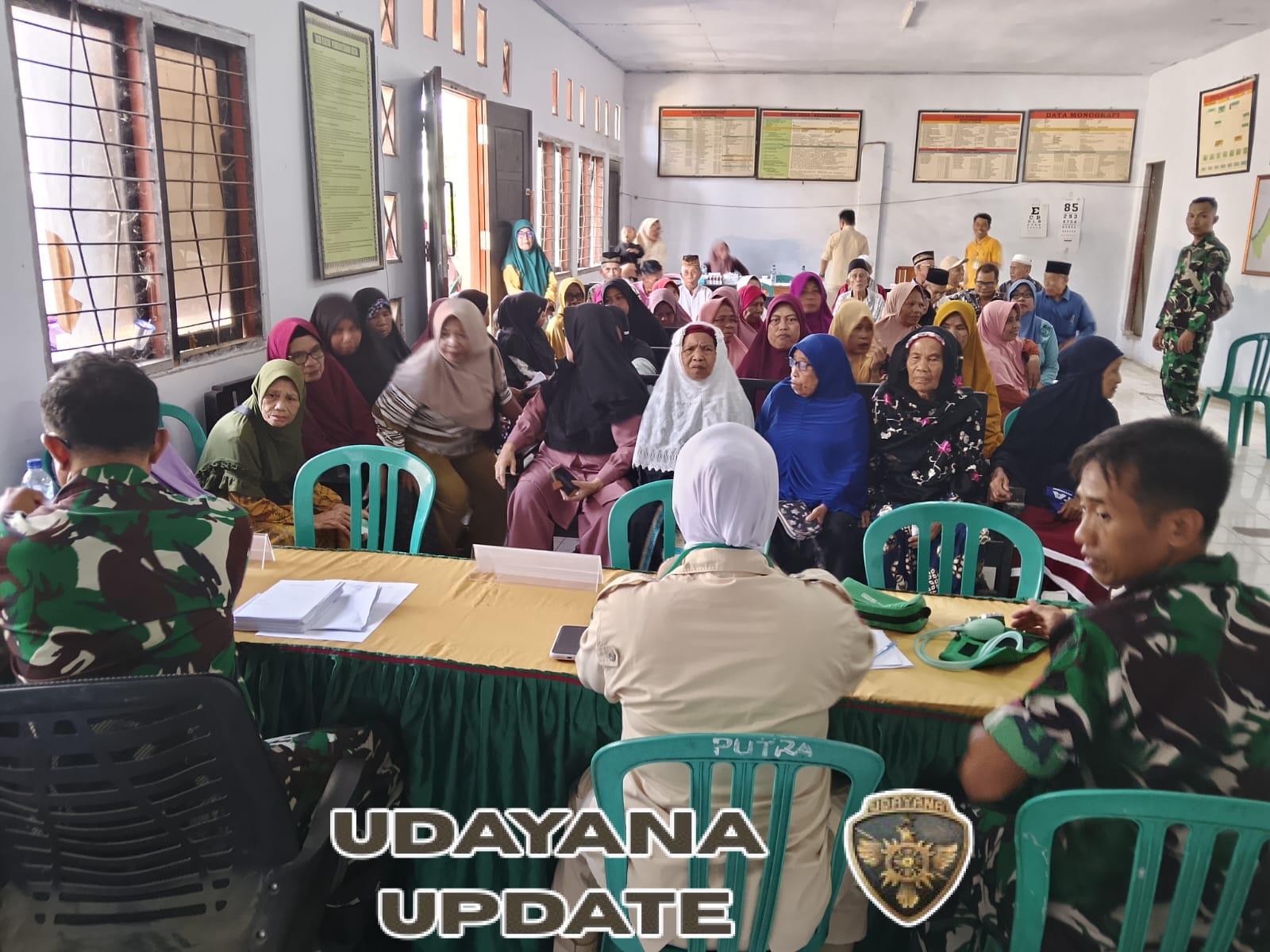 Kolaborasi TNI dan Tenaga Medis Tingkatkan Kesehatan Mata Masyarakat Bima