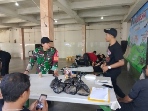 Babinsa Serka Widiarkeni Hadiri Donor Darah Gojek Bali Peringati Hari Pahlawan di Tabanan