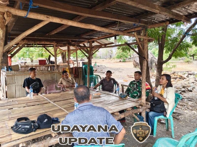 Babinsa Koramil 1602-04/Maurole Gelar Pamwil dan Komsos, Warga Desa Loboniki Antusias