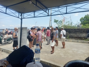 Gelar Patroli, Koramil Nusa Penida  Sasar Pelabuhan Sebagai Satu Satunya Akses Keluar Masuk