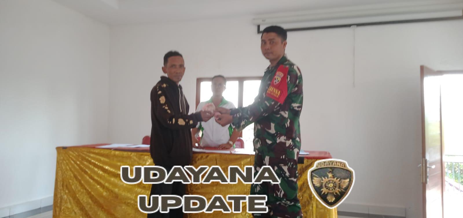 Pastikan Transparan Dan Sesuai Ketentuan, Babinsa Kamasan Dampingi Penyaluran BLT DD Bulan Nopember 2025