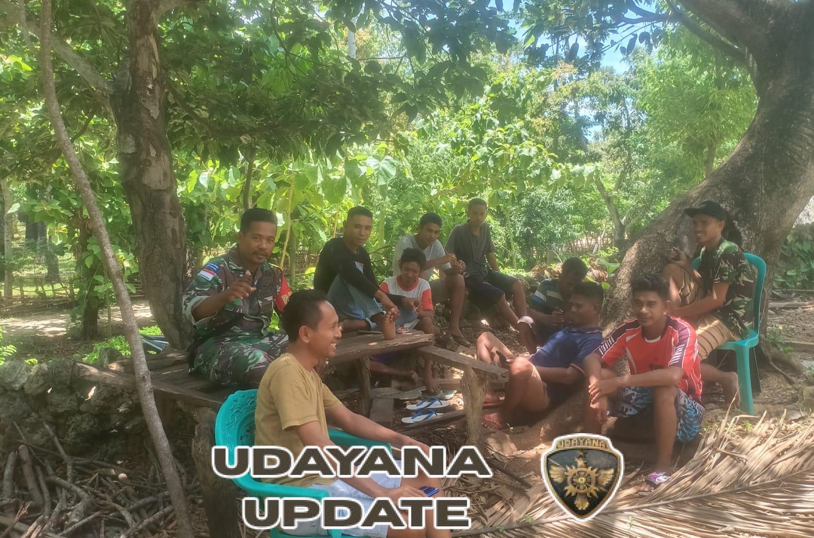 Babinsa Lakukan Monitoring dan Penyuluhan Kesehatan kepada Warga Kelurahan Busalangga