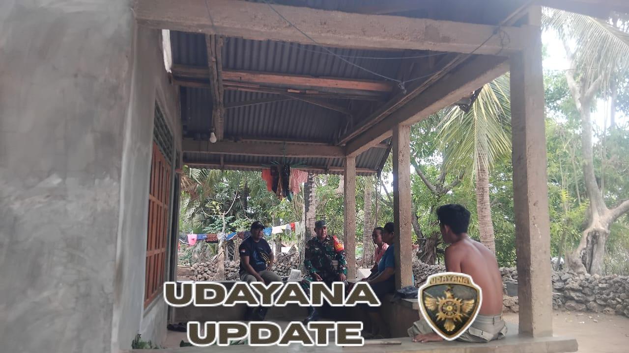 Babinsa Batutua Laksanakan Komsos dan Monitoring di Desa Oenitas