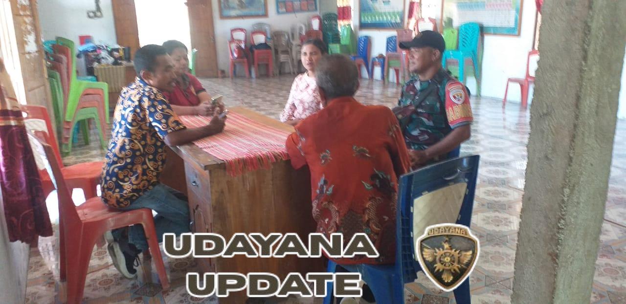 Babinsa Koramil 1618-01/Miotim Jalin Kebersamaan Lewat Komsos di Desa Naiola