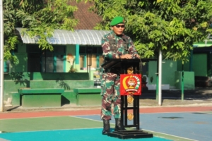 Dandim Klungkung Jaga Kekompakan Dan Kebersamaan Melalui Jam Komandan