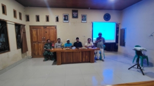 Babinsa Bukit Damai Hadiri Rapat KDKMP Bahas Pembangunan Koperasi Merah Putih