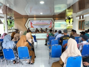 Babinsa Koramil 1628-01/Taliwang Dampingi Bimtek Sukarelawan Penanganan Bencana di Desa Kalimantong