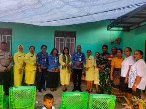 Babinsa Oebufu Monitoring Posyandu Dukung Pertumbuhan Bayi Lansia