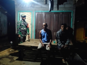 Babinsa Tanju Gelar Ronda Malam Bersama Warga Demi Jaga Kondusivitas Wilayah