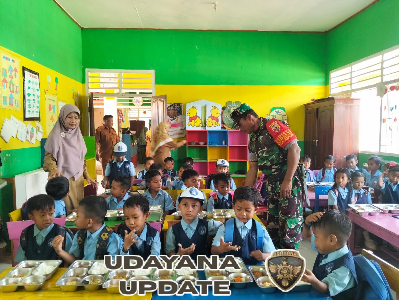 “Babinsa Sertu Syaifullah Fokus Dukung Kesehatan Ibu Hamil dan Balita di Desa Sangia”