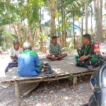 Babinsa Panite Imbau Warga Saisana Waspada Bencana di Musim Hujan