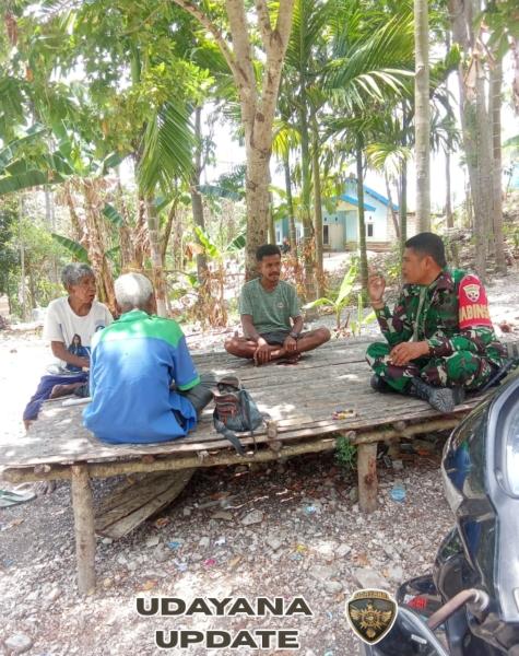 Babinsa Panite Imbau Warga Saisana Waspada Bencana di Musim Hujan