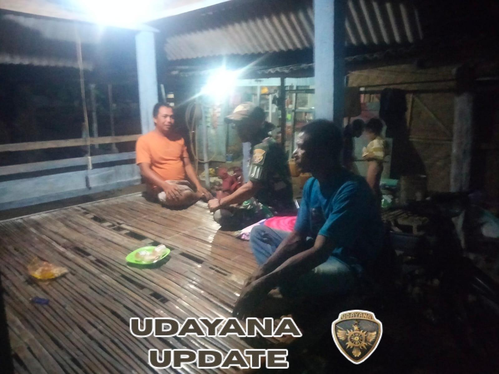 Patroli Malam Babinsa Koramil 1628-04/Poto Tano Wujudkan Keamanan Wilayah Binaan