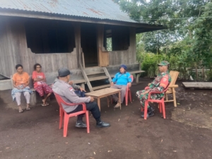 Kolaborasi Babinsa dan Bhabinkamtibmas Ciptakan Lingkungan Aman dan Nyaman bagi Warga