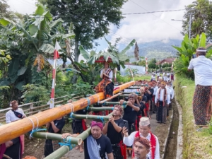 Babinsa Koramil 1612-01/Ruteng: Kawal Roko Molas Poco, Semai Kebersamaan Abadi