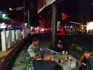 Piket Koramil 1628-05/Jereweh Laksanakan Patroli Malam di Wilayah Kecamatan Jereweh