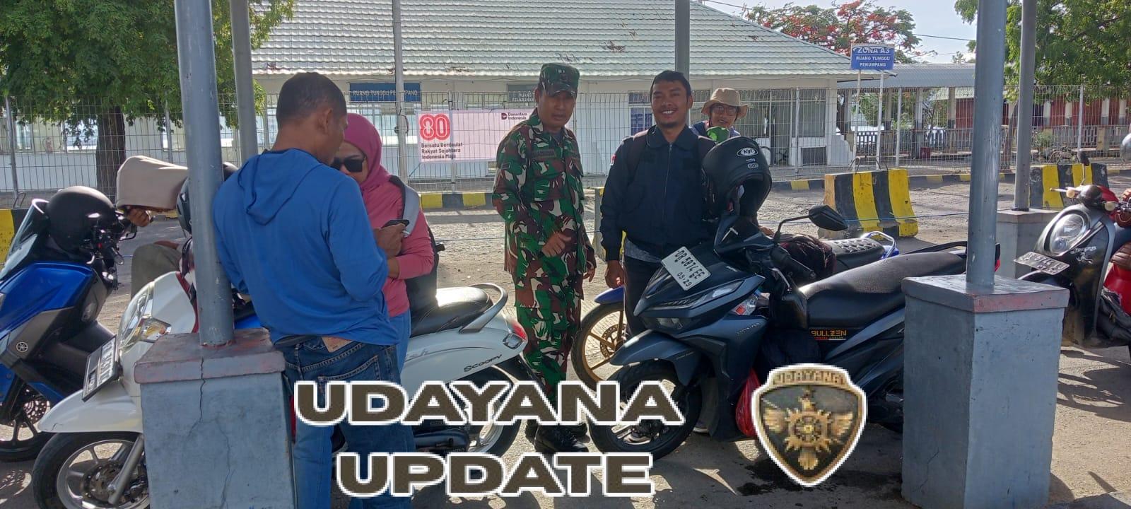 Babinsa Senayan Laksanakan PAM di Pelabuhan Penyeberangan Poto Tano