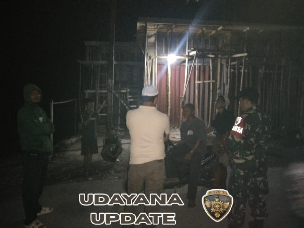 Babinsa Sertu Sudirman Perkuat Keamanan Desa Lewat Ronda Malam di Wawo Barat