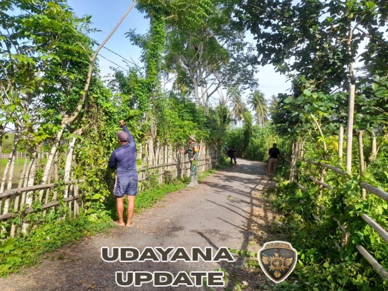 Kodim 1628/Sumbawa Barat Gelar Gotong Royong Jumat Bersih Sambut Kunjungan Gubernur NTB