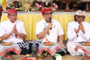 Tabanan Era Baru: Bupati Sanjaya Hadir Hormati Tradisi Pasemetonan Agung Sri Nararya Kenceng