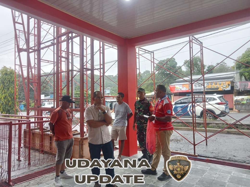 Babinsa Ramil 1602-01/Ende Tingkatkan Kamtibmas Melalui Komsos dan Pamwil di Rewarangga Selatan